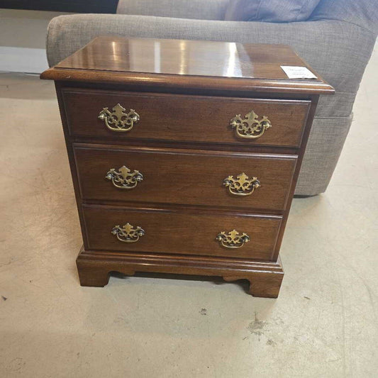 3 DRAWER NIGHT STAND