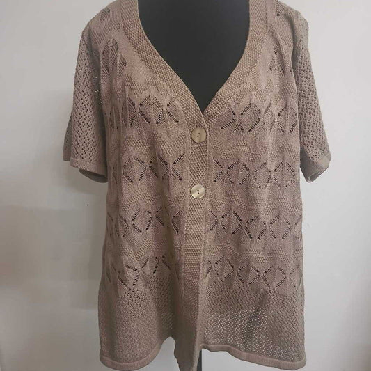 SHORT SLEEVE BUTTON FRONT CARDIGAN