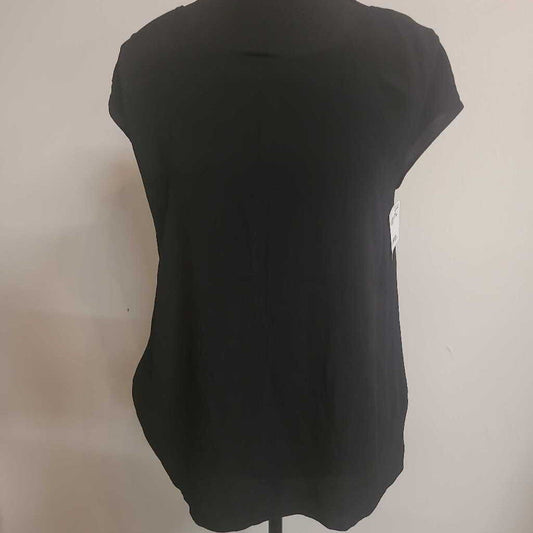 BLACK SHORT SLEEVE BLOUSE