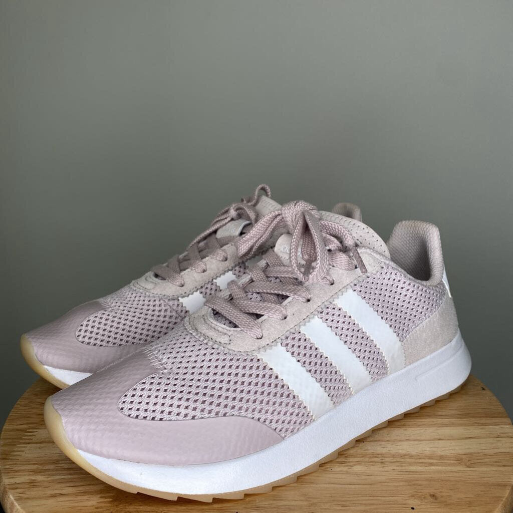 ADIDAS - PINK/WHITE RUNNING SHOES