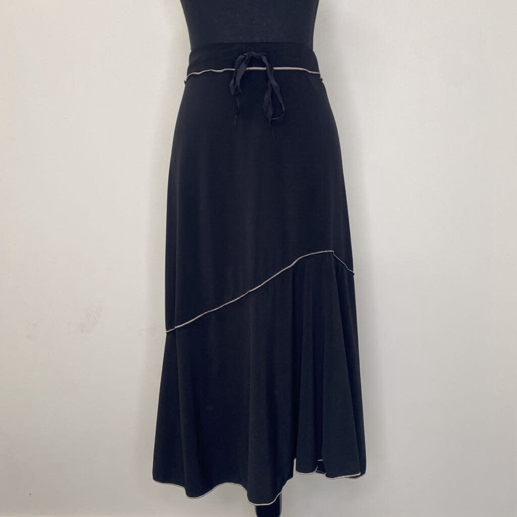 MAX STUDIO - BLACK MIDI SKIRT W/ CONTRAST STITCHING