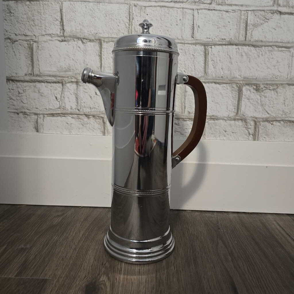 1930s Krome Kraft Cocktail Shaker with Bakelite Handle