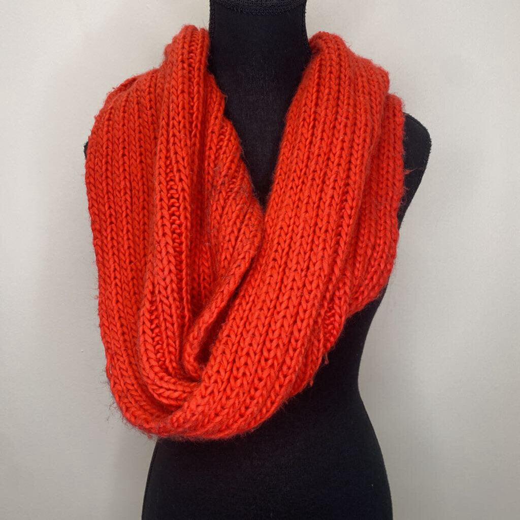 ALDO - RED INFINITY SCARF