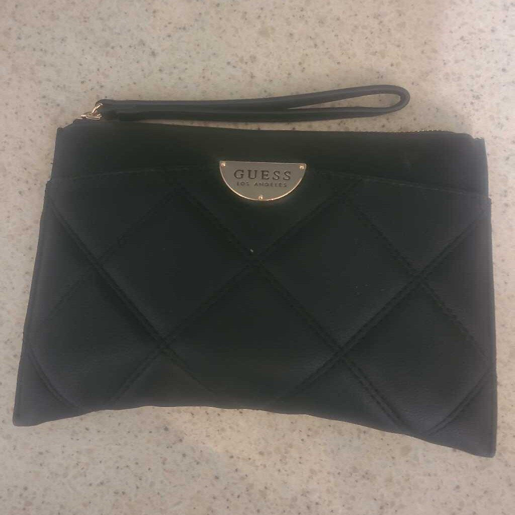 GUESS VEGAN LEATHER WRISTLET