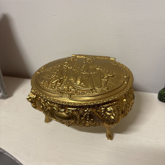 Vintage Heart Shape Trinket Box