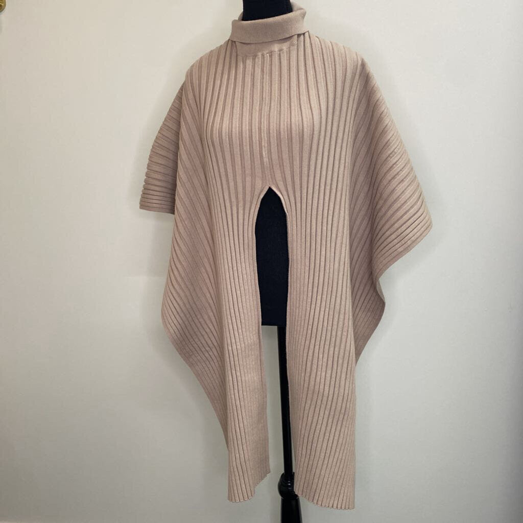 UCHUU - CREAM RIBBED PONCHO