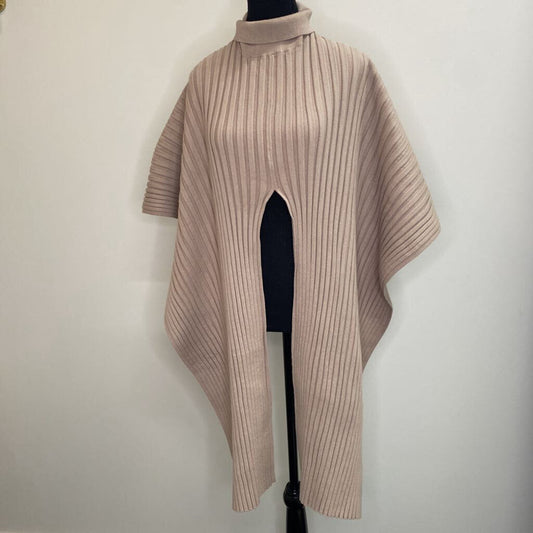 UCHUU - CREAM RIBBED PONCHO