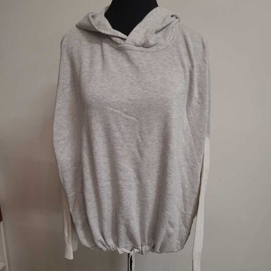 GREY & WHITE HOODIE SWEATER
