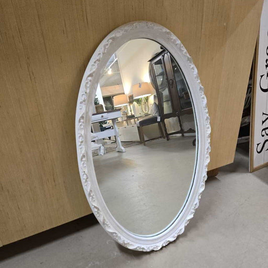 WHITE OVAL MIRROR