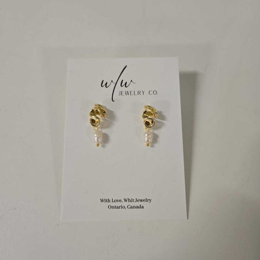 Draped Pearl Dangle