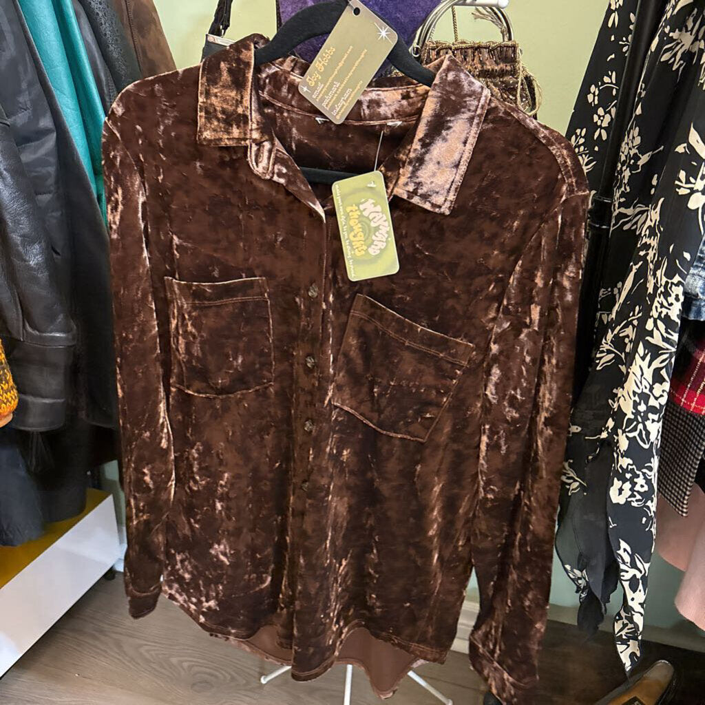 BROWN VELVETEEN LOUNGE BUTTON DOWN SHIRT
