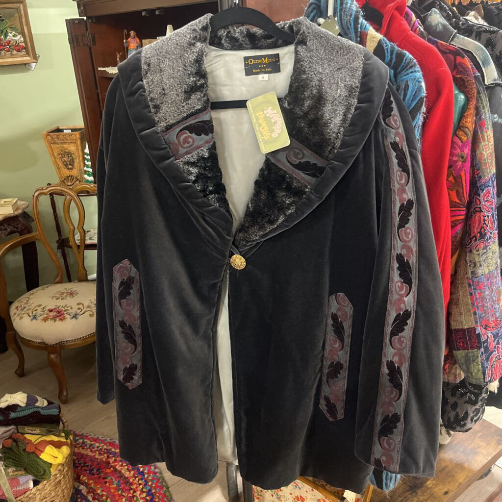 OLTRE MODO - VELVET COAT