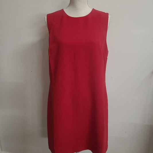 RED SLEEVELESS DRESS