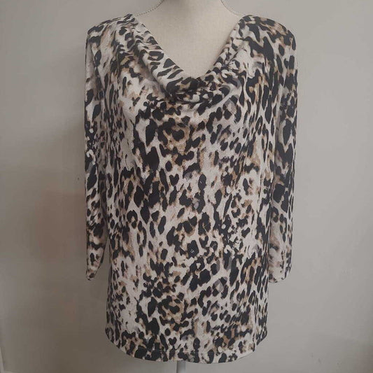 LEOPARD PRINT TOP