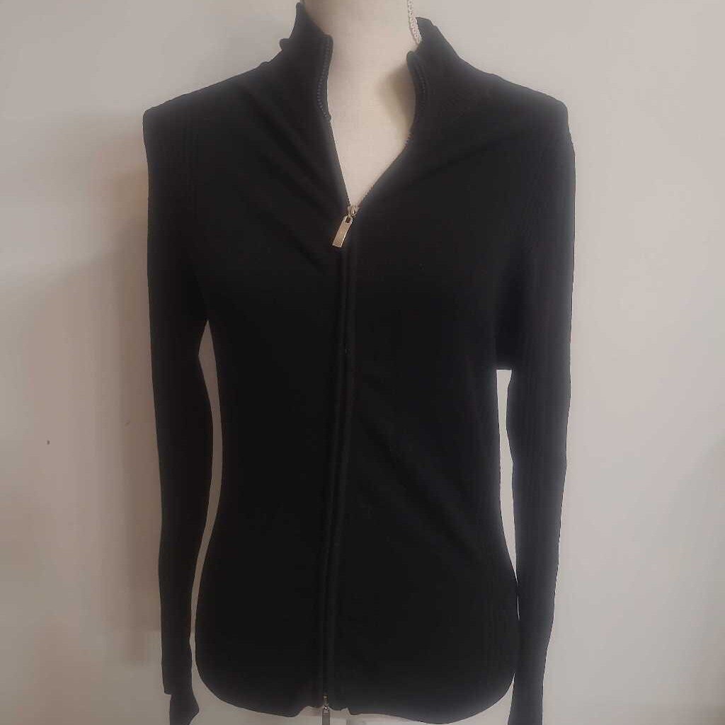 BLACK ZIP FRONT SWEATER
