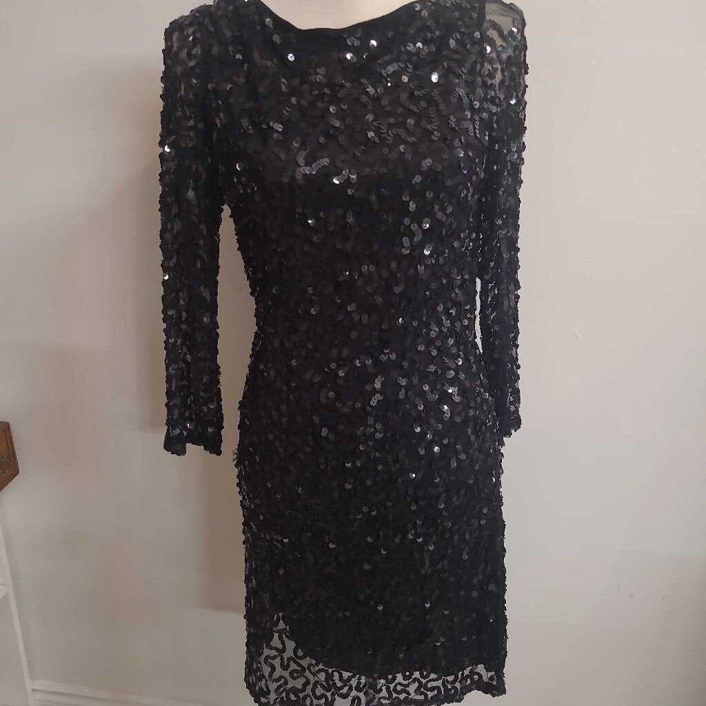 BLACK SEQUIN DRESS WITH LOW BACK