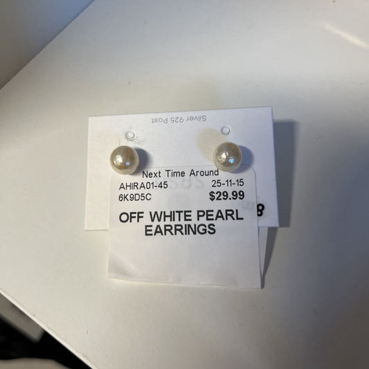 OFF WHITE PEARL EARRINGS