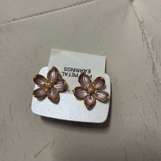 PINK PETAL EARRINGS