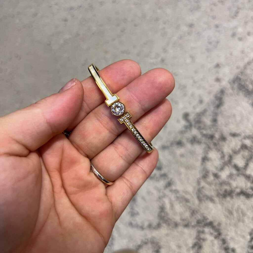 MOTHER PEARL DIAMOND BANGLE
