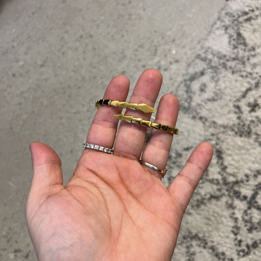 SNAKE PLAIN BANGLE