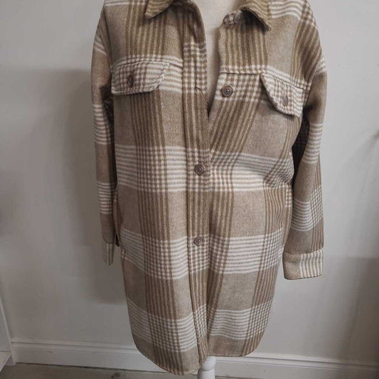 BEIGE & WHITE SHACKET