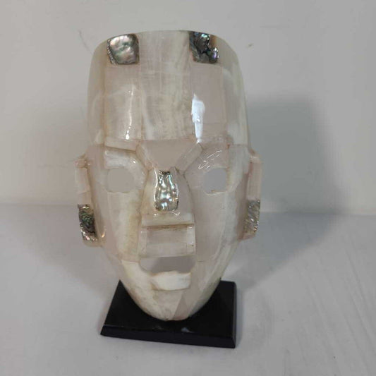 TESSELLATED WHITE STONE MASK DECOR