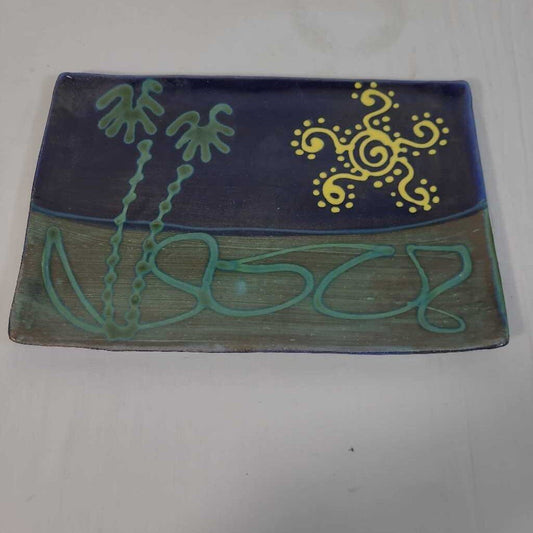 CERAMIC P-LATE W/ PALM TREES & SUN