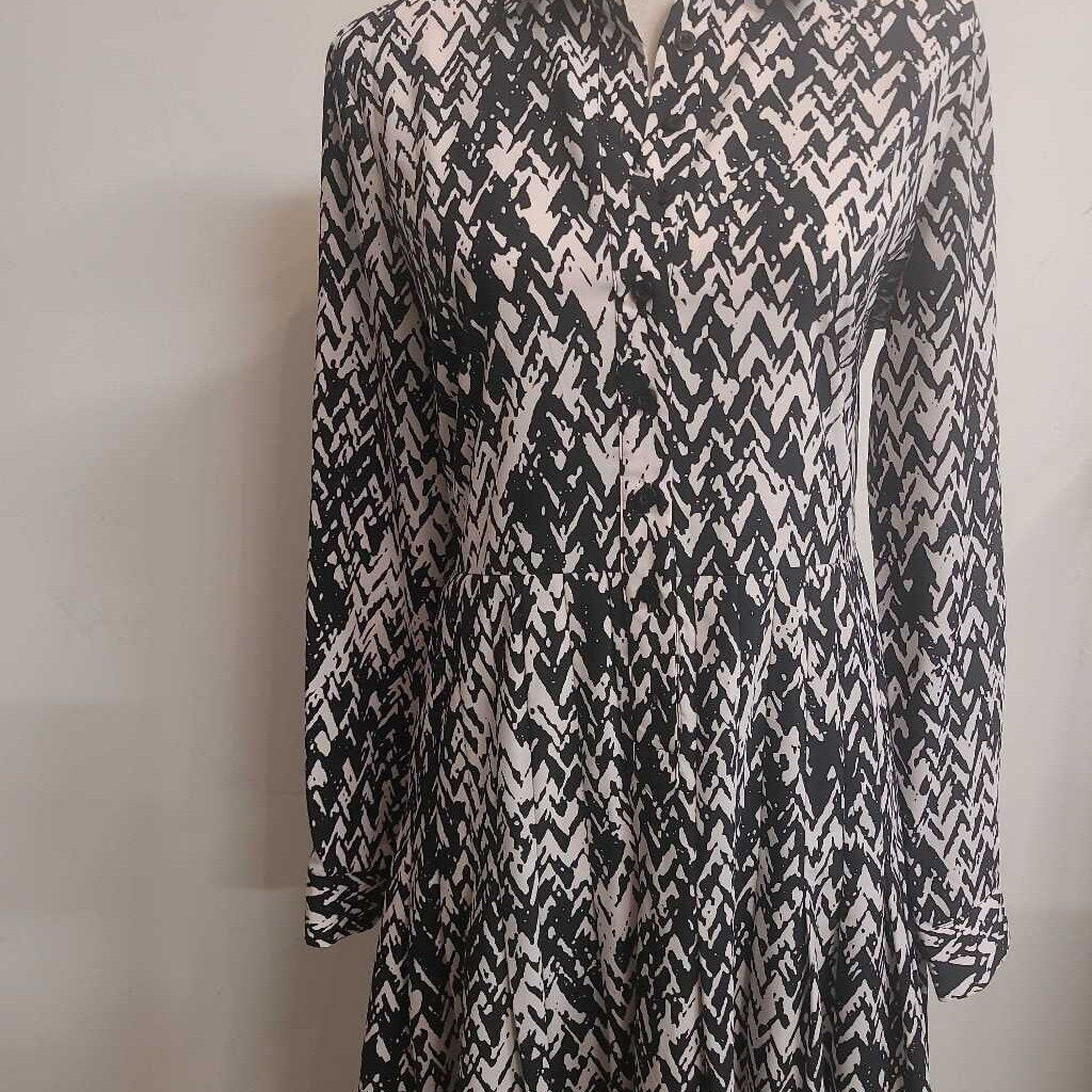 CALVIN KLEIN - B/W L/S BUTTONED MIDI DRESS