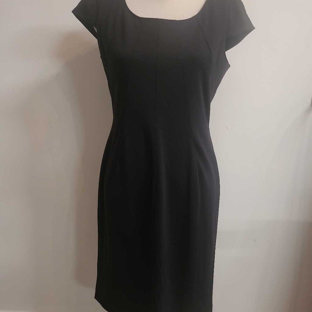 TAHARI - BLACK S/S MIDI DRESS