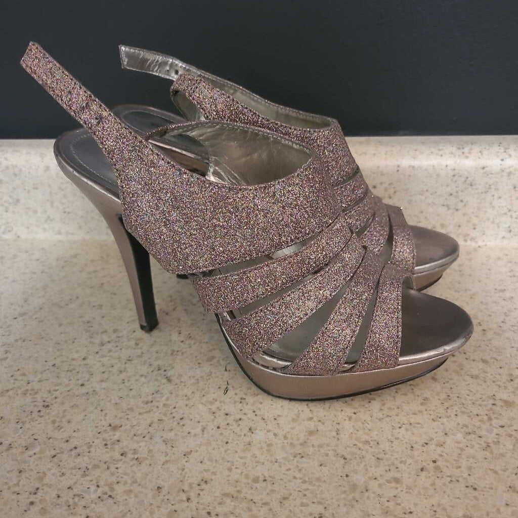 STYLE&CO - RAINBOW GLITTERED PUMPS