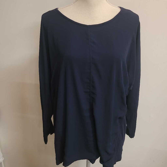 ELIANA - NAVY L/S "BATWING" TOP