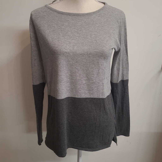 ROOTS - LIGHT/DARK GREY COLOURBLOCK L/S TOP