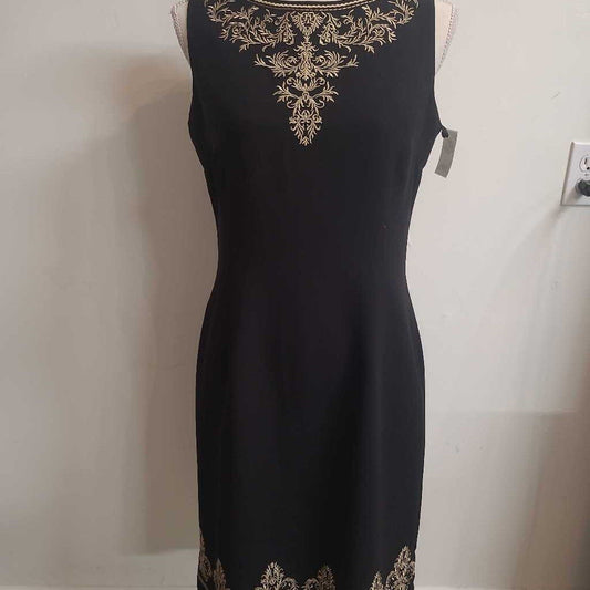 JESSICA - BLACK/GOLD EMBROIDERED SLEEVELESS MIDI DRESS