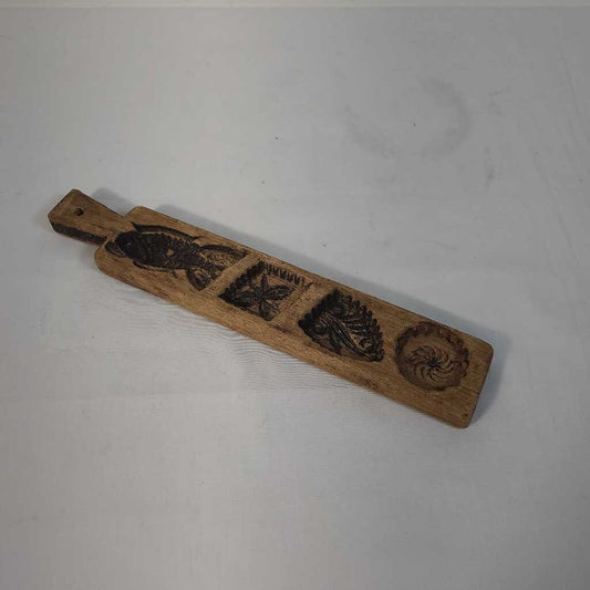 VTG WOOD COOKIE MOLD
