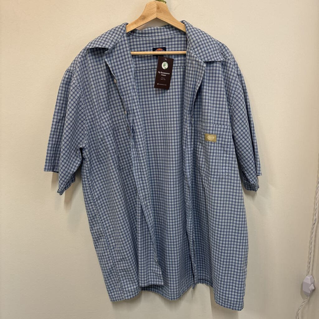 PLAID BUTTON UP