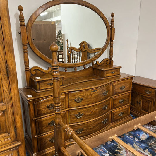 SKLAR PEPPLER 9 DRAWER DRESSER W/MIRROR