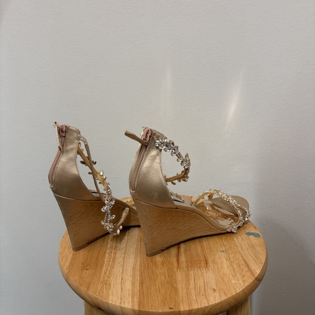 BADGLEY MISCHKA HEEL