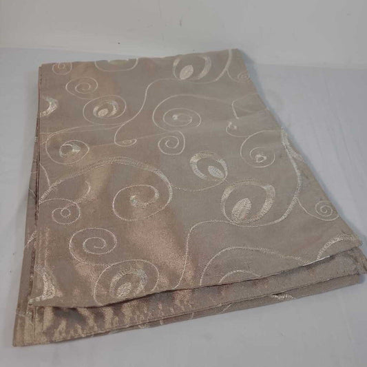 TAUPE SATIN TABLE RUNNER