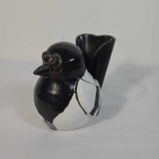 CERAMIC BIRD BY: Kornelija Ozoliņa