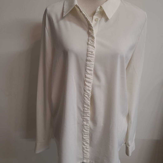 CREAM BUTTON FRONT BLOUSE