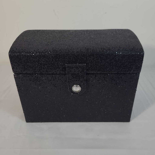 BLACK SPARKLY LIDDED CHEST
