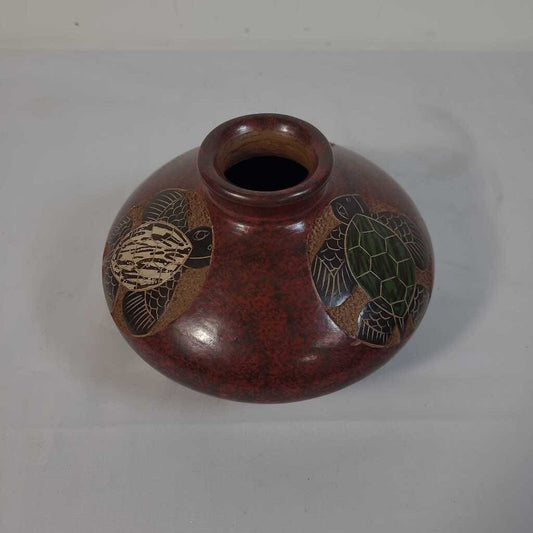 TURTLE FOLK ART VASE