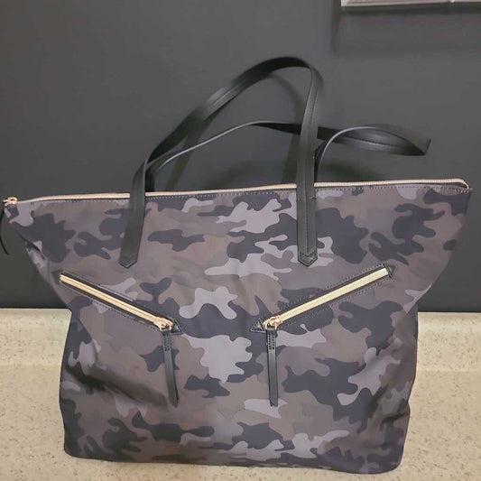 CAMO OVERSIZE TOTE BAG