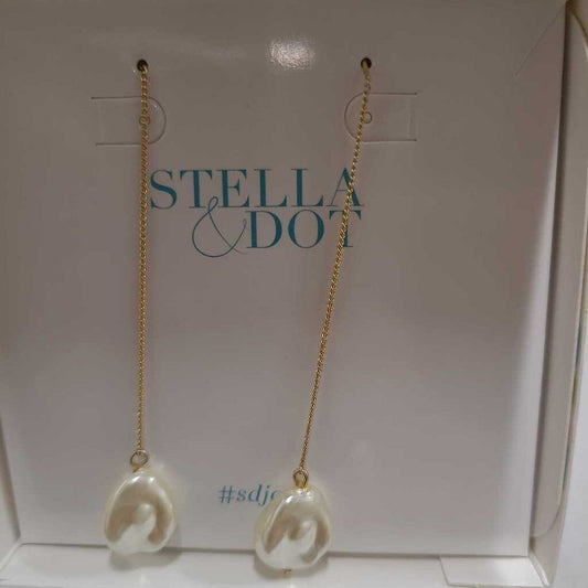 GOLD DROP CHAIN WITH PEARL EARRINGS