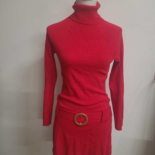 RED TURTLENECK DRESS WITH CIRCLE BELT