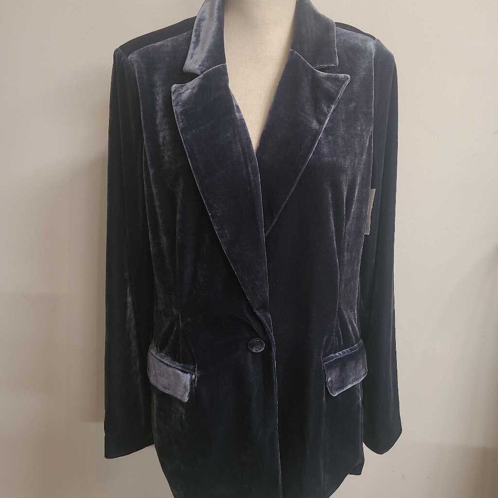 BLUE VELVET BLAZER