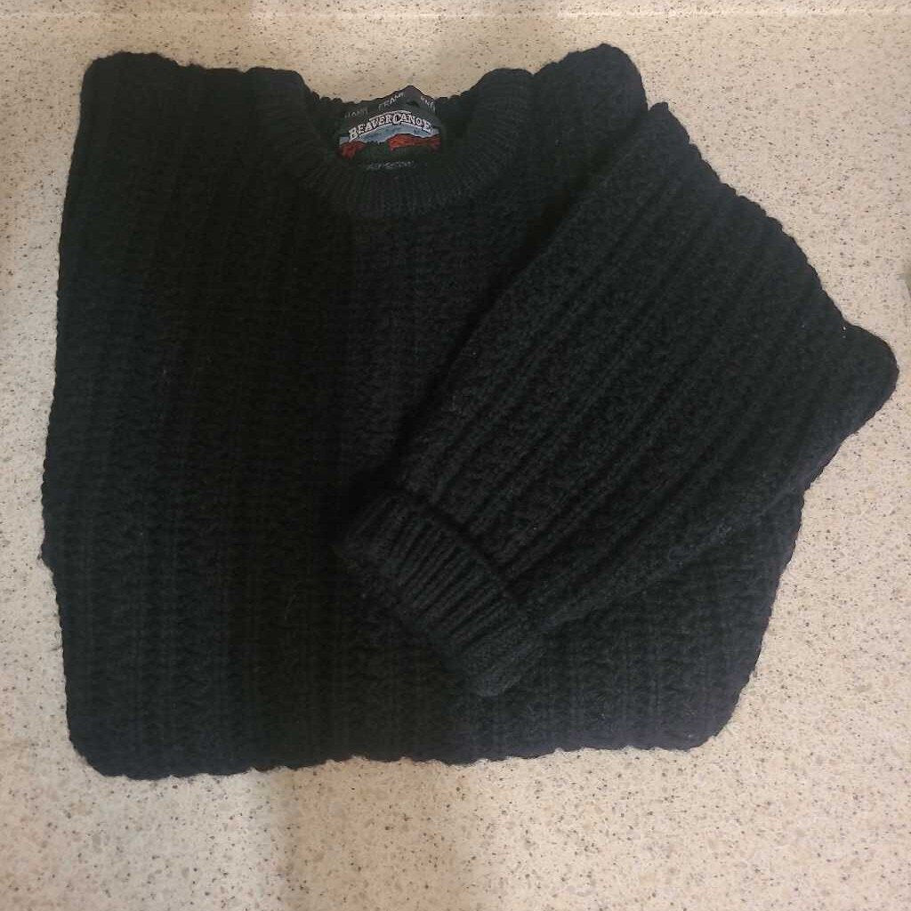 BEAVER CANOE - 100% VIRGIN WOOL BLACK KNIT SWEATER