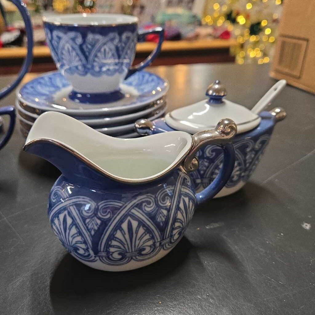 19PC BOMBAY CO ARABESQUE TEA SET