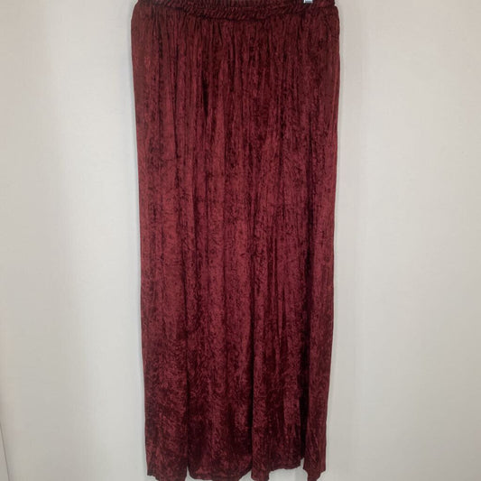 VTG - RED CRUSHED VELVET PANTS