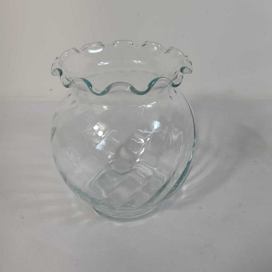 RUFFLE TOP VASE